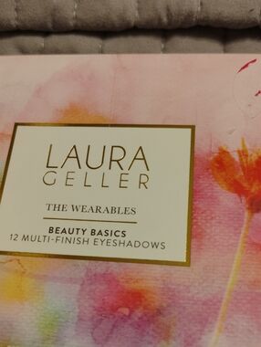 Laura Geller Pink Watercolor & Gold Logo Eyeshadow Palette